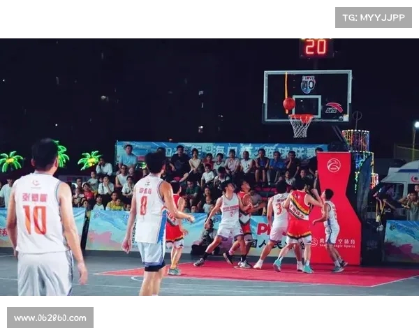 2023年NBA中国赛盛大开幕 球迷热情高涨见证篮球盛宴